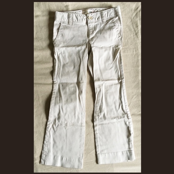 Old Navy Pants. Size 6. - Picture 1 of 3